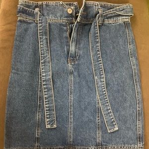 Stradivarius denim skirt, size 8